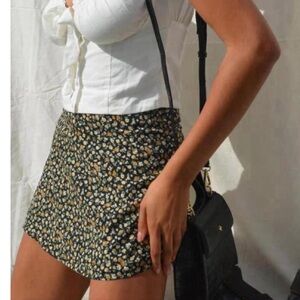 Princess Polly Black Floral Skirt